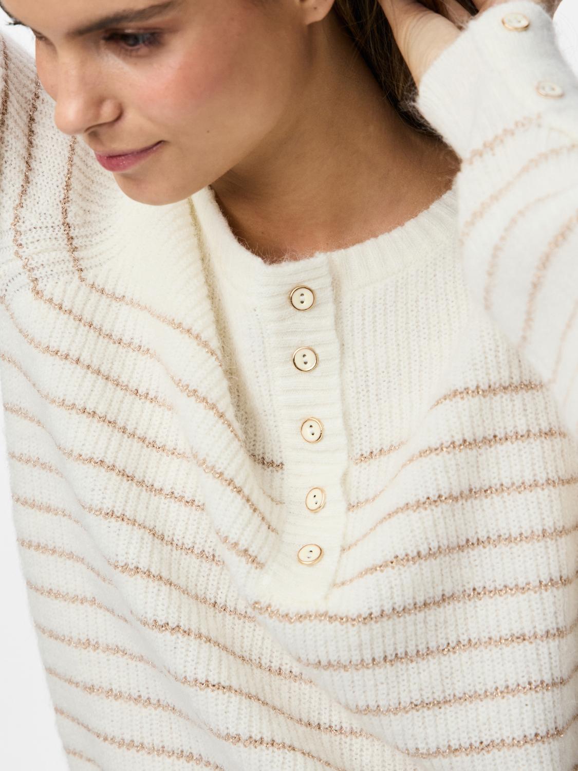 model_shot-detail